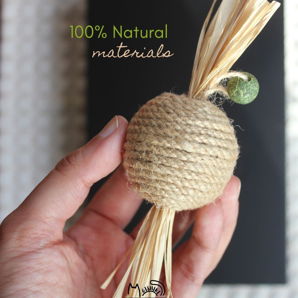 "Toffee Ball" Raffia & Catnip Toy