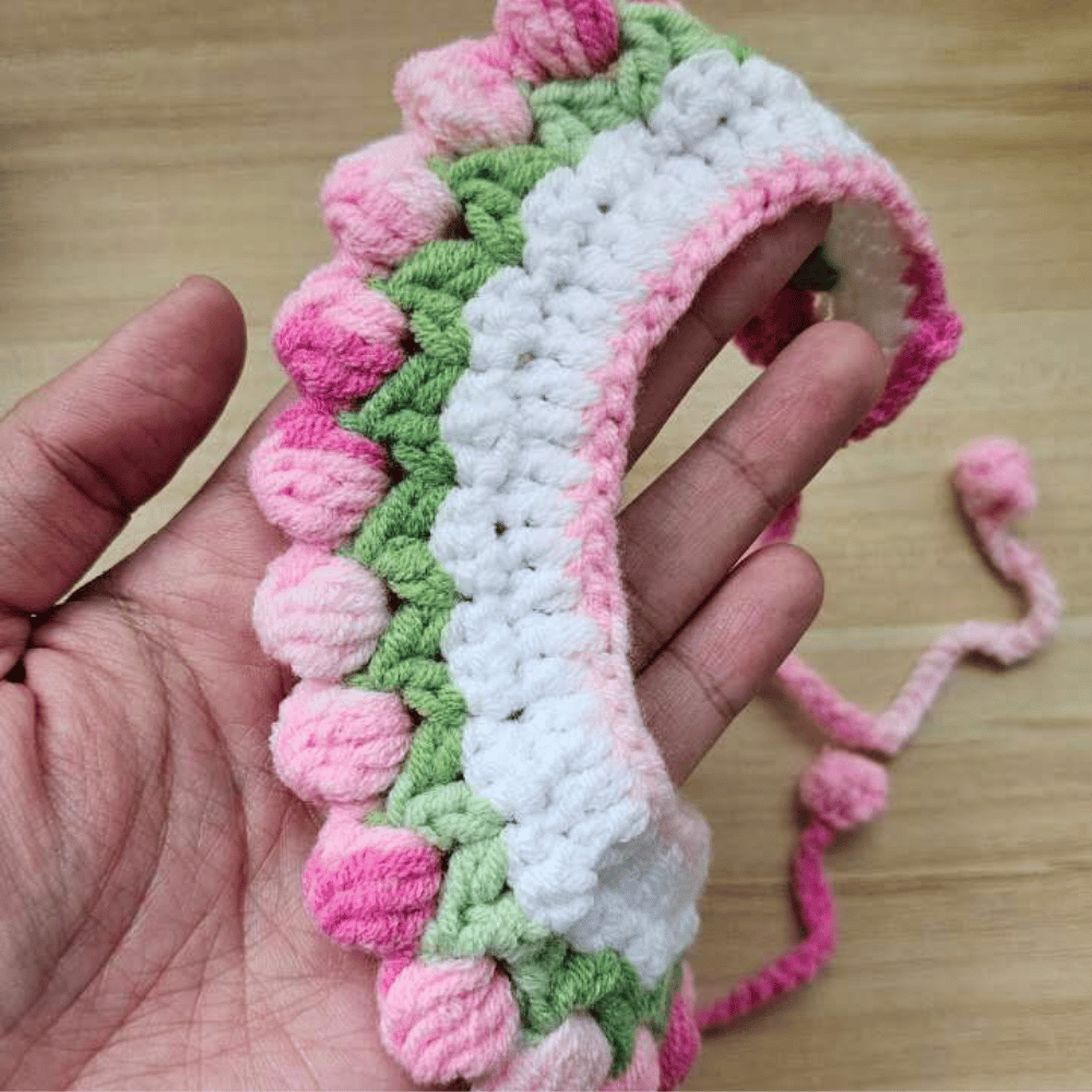 "Sakura" Handknitted Cat Collar